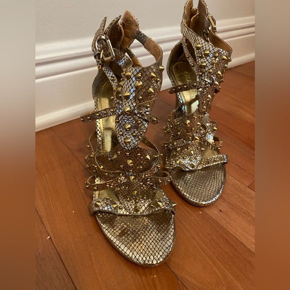 GUESS Laidea Gladiator Heels - Picture 2 of 7